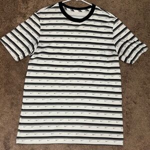 NIKE mens tshirt